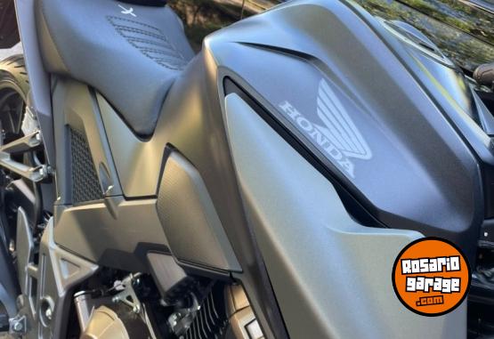 Motos - Honda CB300F 2024 Nafta 7000Km - En Venta