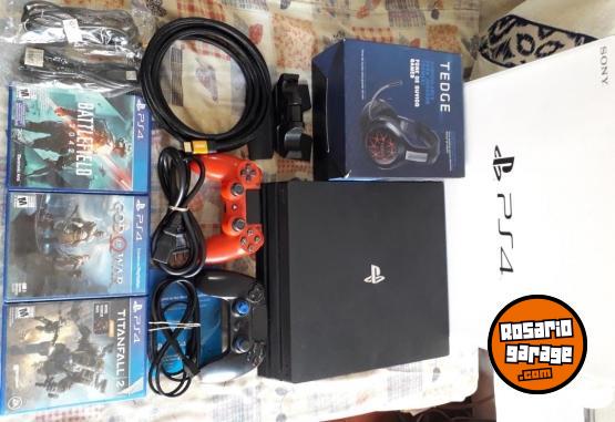 Electr�nica - Ps4 PRO 4K 11.50 (SISTEMA) 2Joystck Ps4 3Juegos 1Auticular 1Base Cargadora 2Cargadores 2HDMI Cables Caja Manual - En Venta