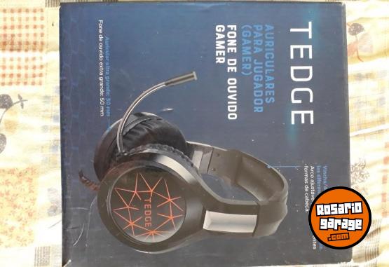 Electr�nica - Ps4 PRO 4K 11.50 (SISTEMA) 2Joystck Ps4 3Juegos 1Auticular 1Base Cargadora 2Cargadores 2HDMI Cables Caja Manual - En Venta