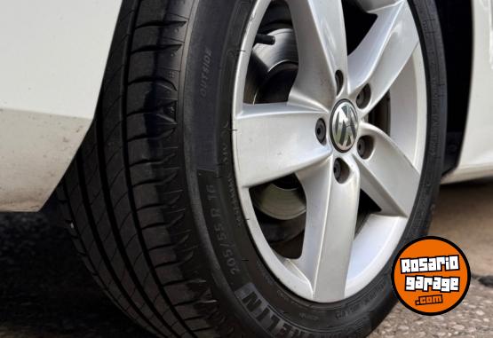 Autos - Volkswagen vento 2016 Nafta 103000Km - En Venta