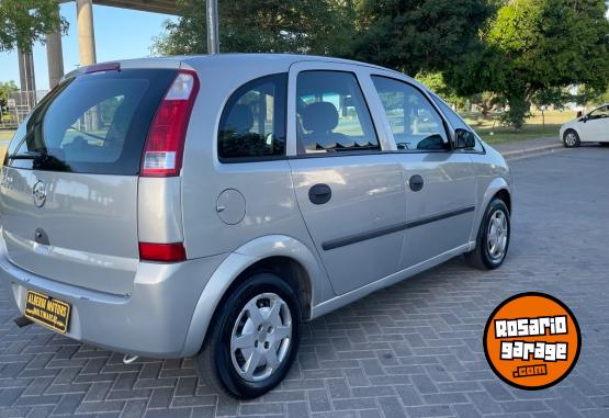 Autos - Chevrolet MERIVA 1.8 GL 2005 GNC 230000Km - En Venta