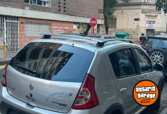 Autos - Renault Sandero Stepway 2010 Diesel 195000Km - En Venta