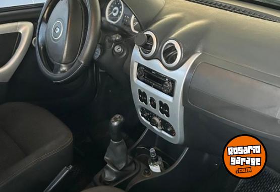 Autos - Renault Sandero Stepway 2010 Diesel 195000Km - En Venta