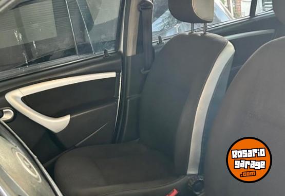 Autos - Renault Sandero Stepway 2010 Diesel 195000Km - En Venta