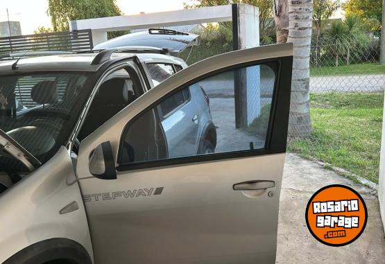 Autos - Renault Sandero Stepway 2010 Diesel 195000Km - En Venta