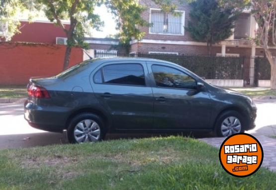 Autos - Volkswagen Voyage 2013 Nafta 185000Km - En Venta