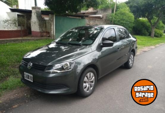 Autos - Volkswagen Voyage 2013 Nafta 185000Km - En Venta