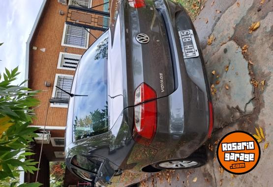 Autos - Volkswagen Voyage 2013 Nafta 185000Km - En Venta