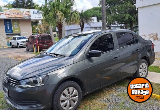Autos - Volkswagen Voyage 2013 Nafta 185000Km - En Venta