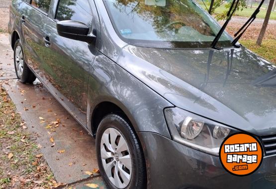 Autos - Volkswagen Voyage 2013 Nafta 185000Km - En Venta