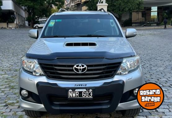 Camionetas - Toyota SW4 SRv 4x4 7 asientos 2014 Diesel - En Venta