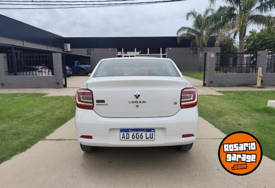 Autos - Renault Logan Authentique Plus1.6 2019 Nafta 44900Km - En Venta