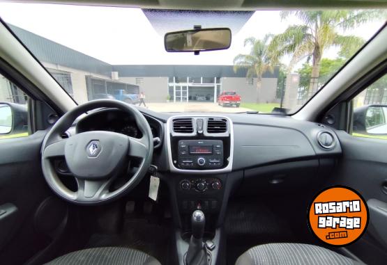 Autos - Renault Logan Authentique Plus1.6 2019 Nafta 44900Km - En Venta