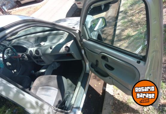 Utilitarios - Renault Kangoo 1 6 2012 Mixta 5 A 2012 Nafta 200000Km - En Venta