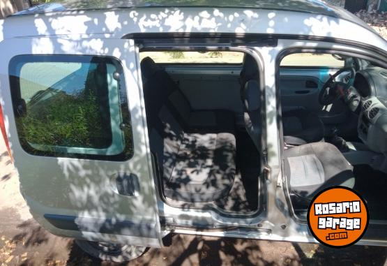 Utilitarios - Renault Kangoo 1 6 2012 Mixta 5 A 2012 Nafta 200000Km - En Venta