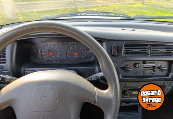 Camionetas - Mitsubishi L 200 HPE OUTDOOR 4X4 2008 Diesel 173000Km - En Venta