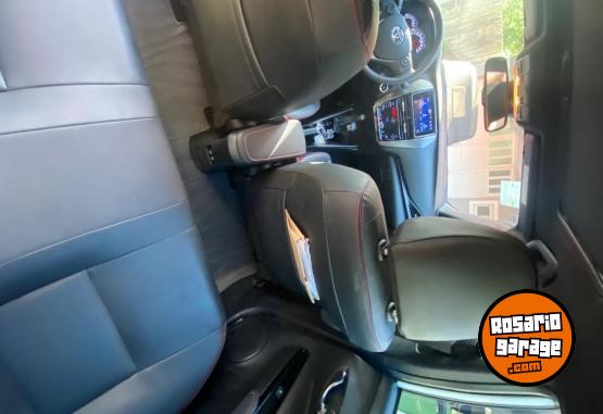Autos - Toyota YARIS S 2024 Nafta 15000Km - En Venta