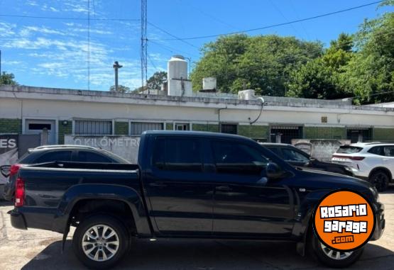 Camionetas - Volkswagen Amarok Confortline 2.0 TD 2021 Diesel 127000Km - En Venta