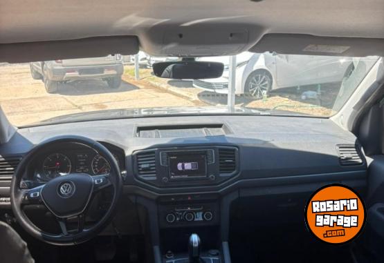 Camionetas - Volkswagen Amarok Confortline 2.0 TD 2021 Diesel 127000Km - En Venta