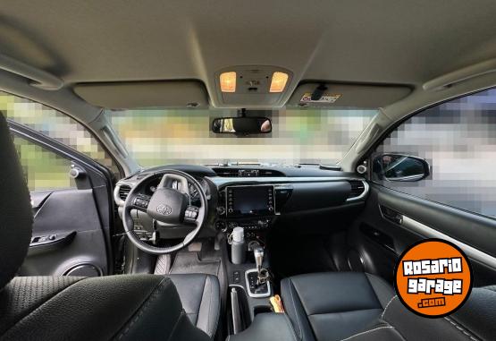 Camionetas - Toyota Hilux 2023 Diesel 42500Km - En Venta