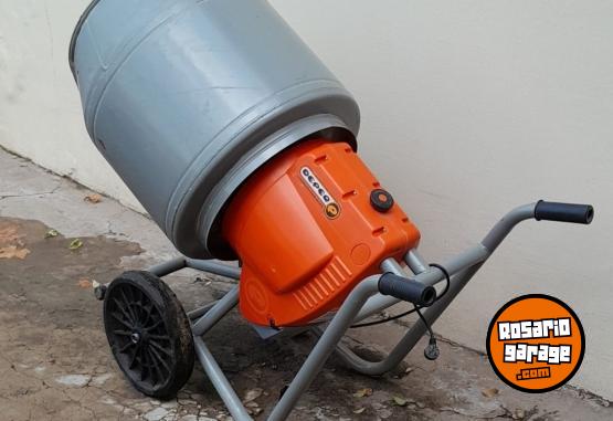 Herramientas - Vendo Hormigonera Trompito Deper- 130 L. Blindada, Casi Nueva. - En Venta