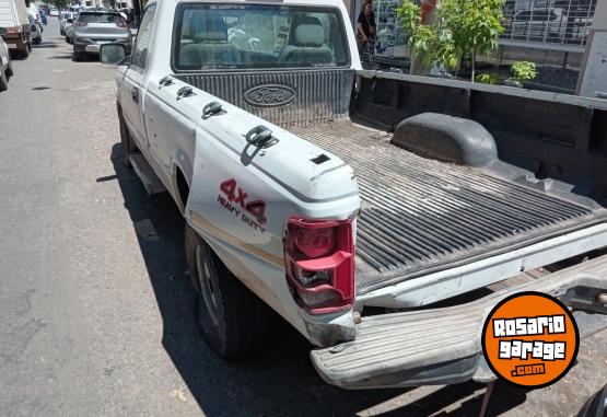 Camionetas - Ford Ranger 2005 2005 Diesel 300000Km - En Venta