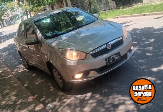 Autos - Fiat Grand siena 2012 GNC 220000Km - En Venta