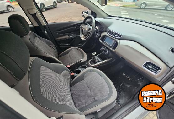 Autos - Chevrolet PRISMA LTZ 1.4N 2016 Nafta 130000Km - En Venta