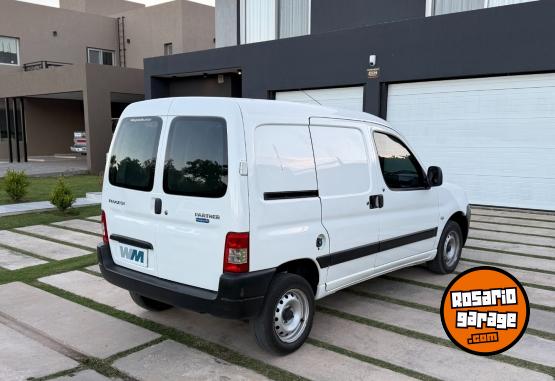 Utilitarios - Peugeot Partnet Furgon 2021 Diesel  - En Venta