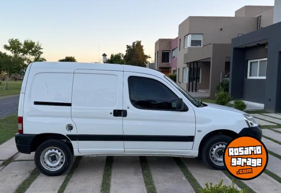 Utilitarios - Peugeot Partnet Furgon 2021 Diesel  - En Venta