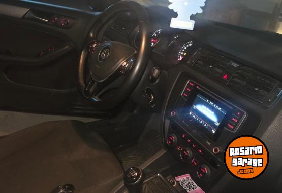 Autos - Volkswagen Summer 2.0 2016 Nafta 56000Km - En Venta