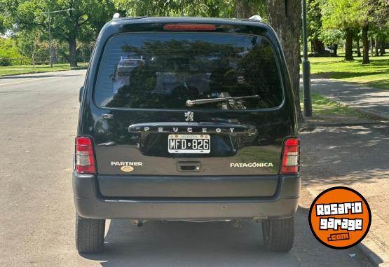 Utilitarios - Peugeot Partner 2013 Diesel 172000Km - En Venta