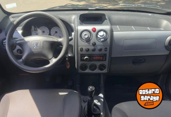 Utilitarios - Peugeot Partner 2013 Diesel 172000Km - En Venta