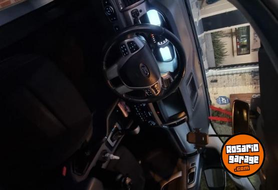 Camionetas - Ford Ranger XLT 3.2 AT 2016 Diesel 105000Km - En Venta