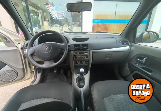 Autos - Renault Symbol 2012 Nafta 105000Km - En Venta