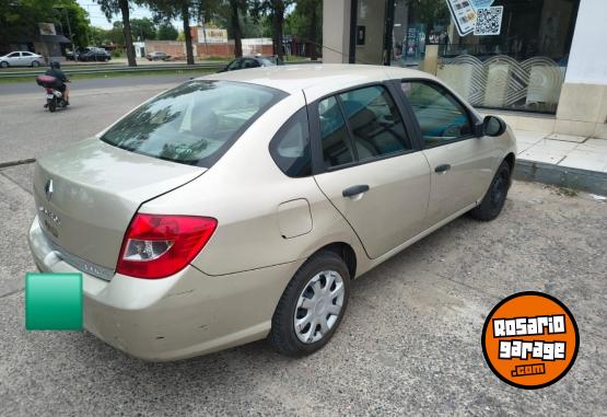 Autos - Renault Symbol 2012 Nafta 105000Km - En Venta