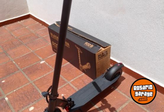 Otros - Monopatín Eléctrico Black Power R32B - En Venta