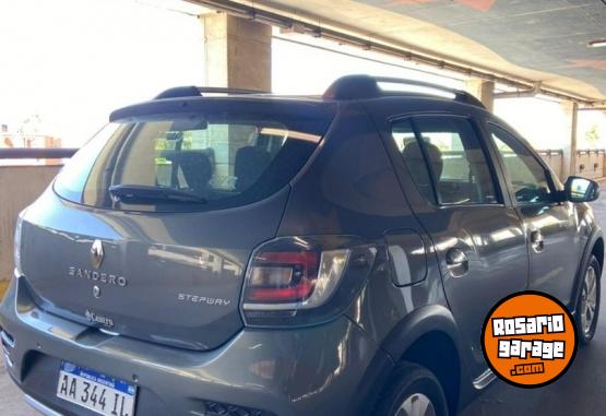 Autos - Renault SANDERO STEPWAY 2016 Nafta 94000Km - En Venta