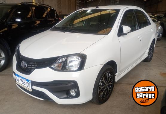 Autos - Toyota Etios 2023 Nafta 66000Km - En Venta
