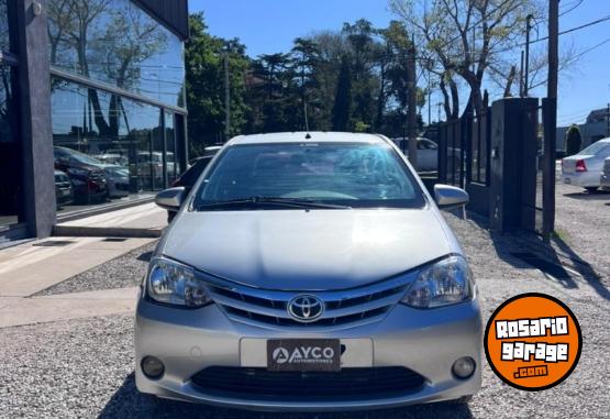 Autos - Toyota ETIOS 1.5 XLS 2014 Nafta  - En Venta