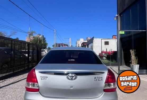 Autos - Toyota ETIOS 1.5 XLS 2014 Nafta  - En Venta