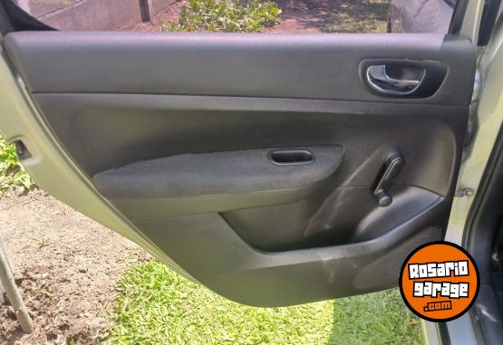 Autos - Peugeot 307 2009 Nafta 156000Km - En Venta