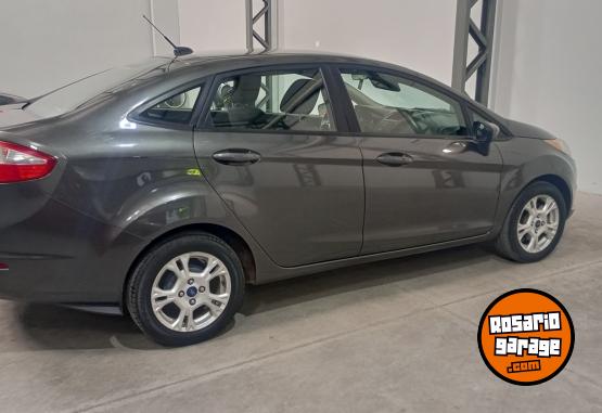 Autos - Ford Ford Fiesta 1.6L S Plus 4 2015 Nafta 93650Km - En Venta