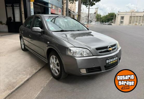 Autos - Chevrolet Astra 2011 GNC 150000Km - En Venta