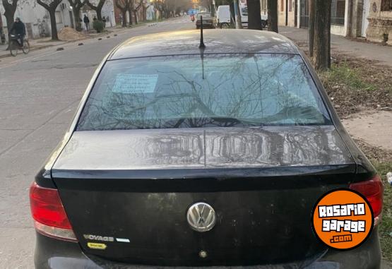 Autos - Volkswagen Voyage 2012 GNC 220000Km - En Venta