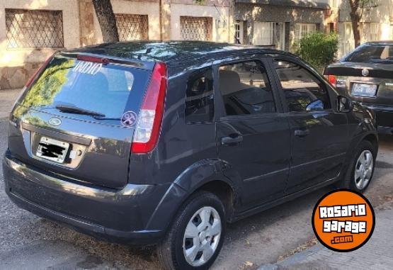 Autos - Ford Fiesta ambiente mp3 plus 2010 Nafta 150000Km - En Venta