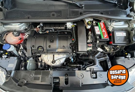 Autos - Peugeot 208 2021 Nafta  - En Venta