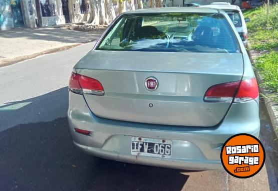 Autos - Fiat Siena 1 4 2009 GNC 200000Km - En Venta