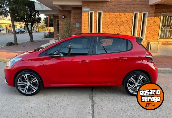 Autos - Peugeot 208 2019 Nafta 47000Km - En Venta