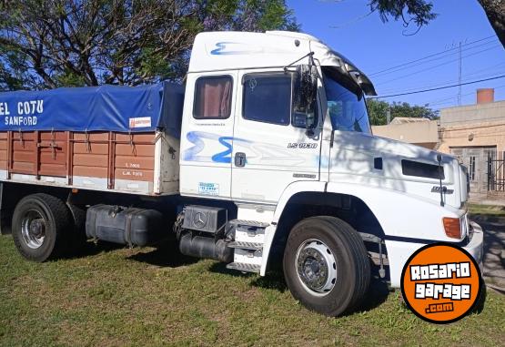 Camiones y Grúas - Vendo o permuto por autos/pickup Mercedes 1938 año 99 - En Venta